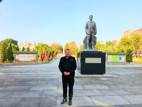 2025年1月3日 廣東省河源市源城區(qū)公園路中山廣場西側_副本.jpg